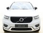 Volvo XC40 T5 262pk Recharge R-Design / 20'' / Styling kit / 360 Camera / Full-LED / Panoramadak / El. Trekhaak / El. Stoelen / Harman&Kardon / ACC / BLIS / Alarm 3 / DAB /