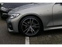 BMW 3-Serie Touring 320i High Executive M-PAKKET DEALER OND NL-AUTO!