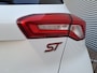 Ford Focus 2.3 EcoBoost ST-X Performance | ST -3 | 19 " LM | Recaro Stoelen | Navi | Cruise adaptive | Camera | 280 PK!!