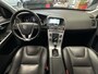 Volvo XC60 2.0 T5 FWD MOMENTUM AUTOMAAT NAVIGATIE LEDER STOELVERWARMING  BLUETOOTH MEDIA VOORBEREIDING AFN. TREKHAAK PDC ZEER MOOI !! Brgl