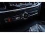 Volvo V60 2.0 B3 Plus Dark | Adaptieve Cruise Control | Parkeercamera | Stoel-/Stuurverwarming | DAB+ | Elektrische achterklep | Navigatie |