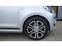 Volkswagen Up! 1.0 75pk 5Drs Street Up! Pano.Dak Leder Fender Sound Navi Cruise Control Bluetooth 16inch LM *Complete Up*