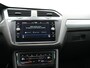 Volkswagen Tiguan 1.5 TSI Elegance Automaat | Appconnect | Navigatie | Achteruitrij Camera |  Parkeersensoren voor en achter |  Trekhaak, elektrisch uitklapbaar, mechanisch inklapbaar |  |