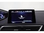 Peugeot 3008 1.2 PureTech Blue Lease Premium 130 PK | Handgeschakeld | Trekhaak | Camera | Handsfree achterklep | Dodehoekdetectie | Draadloze telefoonlader | Cruise Control | Airco |