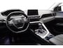 Peugeot 3008 1.2 PureTech Blue Lease Premium 130 PK | Handgeschakeld | Trekhaak | Camera | Handsfree achterklep | Dodehoekdetectie | Draadloze telefoonlader | Cruise Control | Airco |