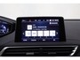 Peugeot 3008 1.2 PureTech Blue Lease Premium 130 PK | Handgeschakeld | Trekhaak | Camera | Handsfree achterklep | Dodehoekdetectie | Draadloze telefoonlader | Cruise Control | Airco |