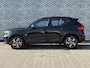 Volvo XC40 2.0 B4 Plus Dark | Trekhaak | Adaptive cruise control | Harman Kardon audio | Verwarmbare voorruit | Dode hoek detectie BLIS | Stoel- en stuurwielverwarming |