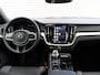 Volvo V60 2.0 T6 Plug-in hybrid AWD Plus Dark Automaat / 360* camera / Trekhaak / Verwarmd voorraam / Google Maps