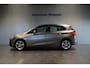 BMW 2-Serie Active Tourer 220i High Executive Luxury Line | Head-Up Display | LED | PDC |