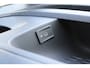 Volkswagen ID. Buzz Cargo ID.Buzz Bulli Editon VOOR MEKAAR DEALS | 79 kWh | 286 pk | Trekhaak | Achterklep | 360° camera | IQ.LIGHT Koplampen | Houten Laadvloer | Apple Carplay
