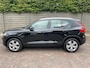 Volvo XC40 1.5 T3 163pk Momentum Pro AUTOMAAT *navi + camera + trekhaak + climate-control*