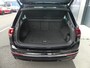 Volkswagen Tiguan 1.5 TSI R-line ACT DSG / Automaat Groot Navi Digital Dashboard Xenon Adapt.Cruise Boekjes 2 Sleutels 1e Eigenaar