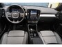 Volvo XC40 2.0 B4 Plus Dark | Trekhaak | Pilot Assist | Harman/Kardon | Elektrische stoelen | Park Assist
