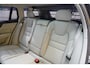 Volvo V60 Cross Country 2.0 B5 AWD Ultimate | Trekhaak | Bowers & Wilkins | Geventileerde- stoelmassage | 360 camera | Panoramadak | BLIS