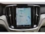 Volvo V60 Cross Country 2.0 B5 AWD Ultimate | Trekhaak | Bowers & Wilkins | Geventileerde- stoelmassage | 360 camera | Panoramadak | BLIS