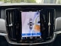Volvo V90 T8 AWD UIt. Dark | Trekhaak | Panodak | 360° Camera