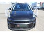 Lynk & Co 01 1.5 6.6kw laadvermogen!!Panoramadak/360° Camera/Keyless/Sfeerverlichting/Lane assist/Adaptive cruise control/Navigatie/Apple carplay/Climate control/Stoelverwarming/Dodehoek detectie/Elektrisch sluitende achterklep/Elektrisch verstelbare stoel met geheuge
