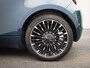 Fiat 500e C La Prima 42 kWh | AppleCarplay & Android Auto | Canvas Schuifdak | Lichtmetalen Velgen | Climate Control | Navigatie |