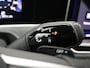 Volkswagen Passat Variant 1.5 eHybrid R-Line Edition 272PK DSG Matrix led, trekhaak, side assist, schuif-kanteldak, keyless, elek. bedienbare achterklep, stoelverwarming voor & achter, stuurwielverwarming, 19" lichtmetaal, adaptive cruise
