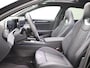 Volkswagen Passat Variant 1.5 eHybrid R-Line Edition 272PK DSG Matrix led, trekhaak, side assist, schuif-kanteldak, keyless, elek. bedienbare achterklep, stoelverwarming voor & achter, stuurwielverwarming, 19" lichtmetaal, adaptive cruise