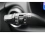 Hyundai Kona Electric EV Premium 64 kWh / 100% SoH / Trekhaak / 1ste eigenaar / Dealer onderhouden / Navigatie / Lederen bekleding / Adaptieve Cruise Control / Airco Climat Control / NL Auto /