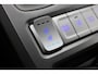 Hyundai Kona Electric EV Premium 64 kWh / 100% SoH / Trekhaak / 1ste eigenaar / Dealer onderhouden / Navigatie / Lederen bekleding / Adaptieve Cruise Control / Airco Climat Control / NL Auto /