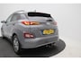 Hyundai Kona Electric EV Premium 64 kWh / 100% SoH / Trekhaak / 1ste eigenaar / Dealer onderhouden / Navigatie / Lederen bekleding / Adaptieve Cruise Control / Airco Climat Control / NL Auto /