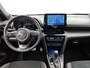 Toyota Yaris Cross 1.5 Hybrid GR Sport 130 PK | Stoel + Stuurverwarming | Blindspot | PDC voor en achter | Navigatie |