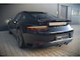 Porsche 911 3.0 Carrera | Panoramadak | Bose | Sport Chrono | Sport Uitlaat | Spyder RS Design Velgen | GT Sportstuur | Stoelverwarming | Stuurverwarming | Navigatie | Cruise Control | Leer | Apple Carplay | Origine