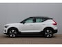Volvo XC40 Single Motor Extended Range Plus 82 kWh |Semi- Elektrische Trekhaak | Verwarmde Voorstoelen en Stuurwiel | Warmtepomp | Achteruitrijcamera | DAB Ontvanger |
