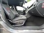 Mercedes-Benz A-klasse 180 BlueEff. Style / Automaat / Airco / Cruise Control / Navigatie full map / Kunstlederen Bekleding / Sportstoelen / Trekhaak (Trekgewicht 1.200kg)