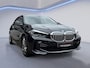 BMW 1-Serie 120i M Sport /Apple Carplay/Stuur-Stoelverw./Camera/Parkeersens. Rondom/Elektr. Klep/DAB+/Grootlichtass./(MET GARANTIE*)