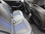 BMW 1-Serie 120i M Sport /Apple Carplay/Stuur-Stoelverw./Camera/Parkeersens. Rondom/Elektr. Klep/DAB+/Grootlichtass./(MET GARANTIE*)