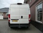 Peugeot Boxer 330 2.2 BlueHDi 140 L2H2 Premium