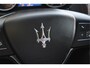 Maserati Levante 3.0 V6 AWD GranLusso 350 pk Facelift Driver ass.Pack 1 | Open dak | Harman/Kardon | Camera | Luchtvering | Carplay | Keyless | DAB | Full LED | 20"