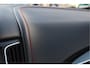 Maserati Levante 3.0 V6 AWD GranLusso 350 pk Facelift Driver ass.Pack 1 | Open dak | Harman/Kardon | Camera | Luchtvering | Carplay | Keyless | DAB | Full LED | 20"