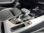 Audi A4 Avant 40 TFSI S-line Automaat | Volleer | Adaptieve cruise control | Lane assist | Afgevlakt sportstuur | Grootlichtassistent | 19 inch lichtmetalen velgen | Apple CarPlay | Parkeersensoren voor en achter | Achteruitrijcamera