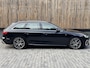 Audi A4 Avant 40 TFSI S-line Automaat | Volleer | Adaptieve cruise control | Lane assist | Afgevlakt sportstuur | Grootlichtassistent | 19 inch lichtmetalen velgen | Apple CarPlay | Parkeersensoren voor en achter | Achteruitrijcamera