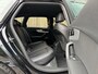 Audi A4 Avant 40 TFSI S-line Automaat | Volleer | Adaptieve cruise control | Lane assist | Afgevlakt sportstuur | Grootlichtassistent | 19 inch lichtmetalen velgen | Apple CarPlay | Parkeersensoren voor en achter | Achteruitrijcamera