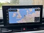 Audi A4 Avant 40 TFSI S-line Automaat | Volleer | Adaptieve cruise control | Lane assist | Afgevlakt sportstuur | Grootlichtassistent | 19 inch lichtmetalen velgen | Apple CarPlay | Parkeersensoren voor en achter | Achteruitrijcamera