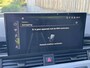 Audi A4 Avant 35 TFSI S-line Automaat | Panoramadak | Leer/alcantara bekleding | Elektrisch verstelbare bestuurdersstoel | LED verlichting | Bang&Olufsen audio | Apple CarPlay | Parkeersensoren voor en achter