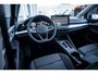Volkswagen Golf Life Edition eHybrid | 'App-Connect' draadloze smartphone integratie | Achterbank in ongelijke delen neerklapbaar incl. middenarmsteun en doorlaadmogelijkheid | Afstandscontrolesysteem (Front Assist)