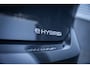 Volkswagen Golf Life Edition eHybrid | 'App-Connect' draadloze smartphone integratie | Achterbank in ongelijke delen neerklapbaar incl. middenarmsteun en doorlaadmogelijkheid | Afstandscontrolesysteem (Front Assist)