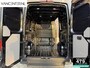 Volkswagen Crafter L3H3 140PK Automaat Carplay Zwart EURO 6