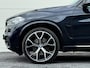 BMW X5 XDrive40e High Exe M-Sport Pano Hud Softclose 360 cam Stoelventilatie Mem seats 22 inch velgen Stoelverwarming voor+achter.