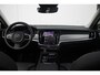 Volvo V90 T6 350PK AWD Ultra Dark | Adaptieve Cruise Control met Pilot Assist | Verwarmde Voorstoelen en Stuurwiel | Panoramisch Schuif-/kanteldak | Gelamineerde zijruiten en achterruit | Harman Kardon | Head-Up Display | Semi- Elektrische Trekhaak | 360º Camera | All-Seasonbanden | Blind Spot Information System | Verwarmbare achterbank | 19" Lichtmetalen wielen