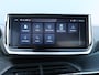 Peugeot 2008 1.2 Hybrid 136 Allure Automaat | Navigatie | Achteruitrijcamera | Parkeersensoren Voor en Achter | Full-LED Koplampen | Climate Control | 17" Lichtmetalen Velgen | Apple Carplay/Android Auto |