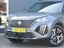 Peugeot 2008 1.2 Hybrid 136 Allure Automaat | Navigatie | Achteruitrijcamera | Parkeersensoren Voor en Achter | Full-LED Koplampen | Climate Control | 17" Lichtmetalen Velgen | Apple Carplay/Android Auto |