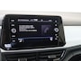 Volkswagen T-Roc 1.0 TSI Life | LED-voor en achterlichten | Achteruitrijcamera | Adaptive cruise control | Connected services |