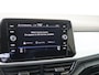 Volkswagen T-Roc 1.0 TSI Life | LED-voor en achterlichten | Achteruitrijcamera | Adaptive cruise control | Connected services |
